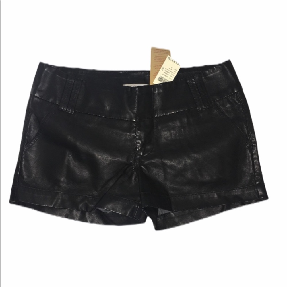 Arden B. Leatherette shorts!